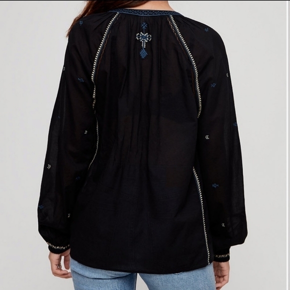 Aritzia Sunday Best Annalise Embroidered Top XS - Picture 12 of 13